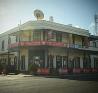 Commercial Hotel Morgan - Accommodation 4U