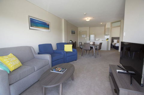 Hume Serviced Apartments - Accommodation 4U 18