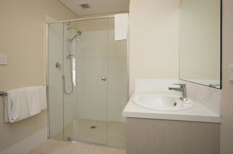 Hume Serviced Apartments - Accommodation 4U 8