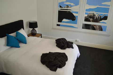 Two Cow Cottage Bed & Breakfast - Accommodation 4U 23