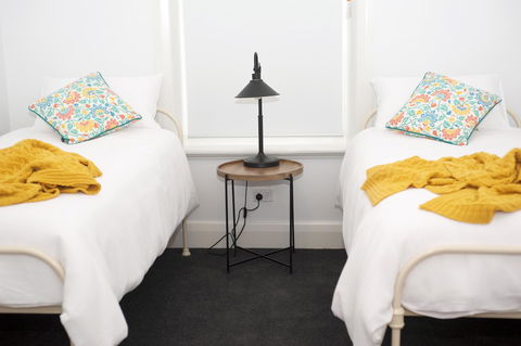 Two Cow Cottage Bed & Breakfast - Accommodation 4U 29