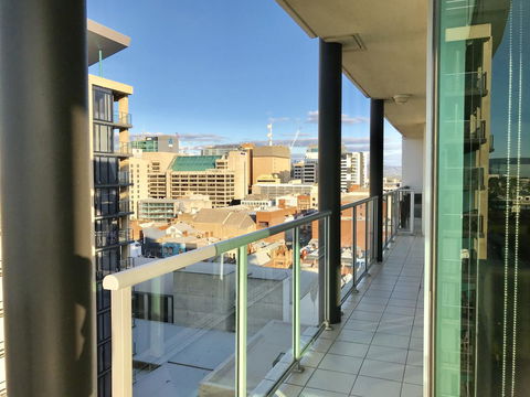 Adelaide DressCircle Apartments - North Terrace - Accommodation 4U 8