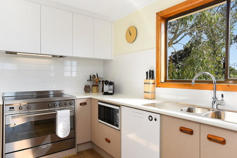 Port Of Call - Port Willunga - C21 SouthCoast Holidays - Accommodation 4U 7