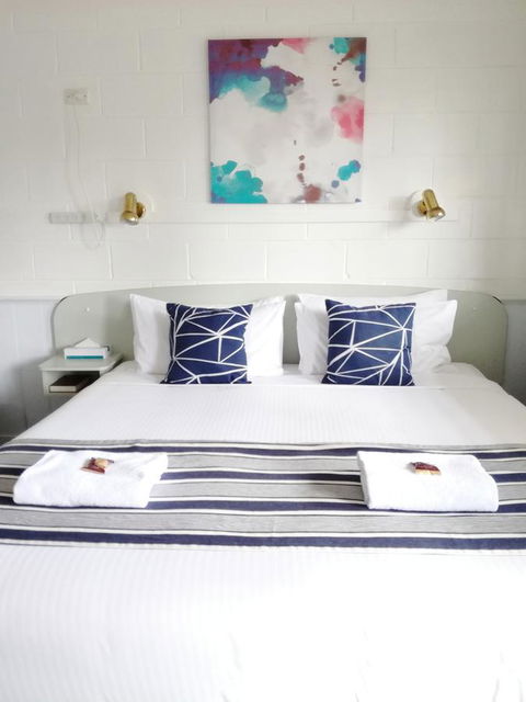 Arcadia Motel - Accommodation 4U 23