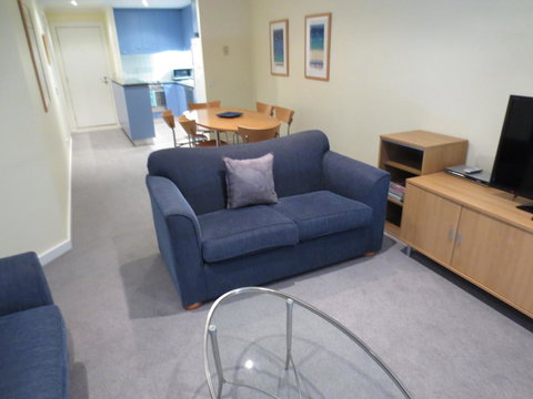 Lights Landing Apartments - Accommodation 4U 32