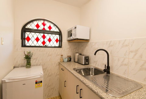 The Manor Basket Range - Accommodation 4U 5