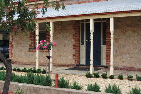 Jacaranda Cottage - Accommodation 4U 13