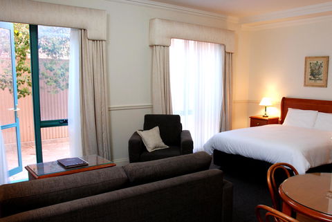 Majestic Tynte Street Apartments - Accommodation 4U 7