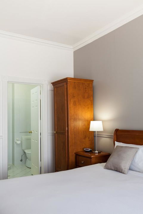 Majestic Tynte Street Apartments - Accommodation 4U 16