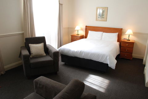 Majestic Tynte Street Apartments - Accommodation 4U 10