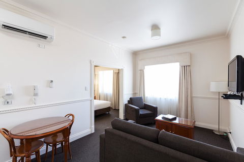 Majestic Tynte Street Apartments - Accommodation 4U 22