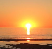 Adelaide - Semaphore Beach Front - Accommodation 4U