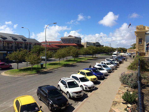 Adelaide - Semaphore Beach Front - Accommodation 4U 26