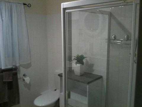 Adelaide - Semaphore Beach Front - Accommodation 4U 20