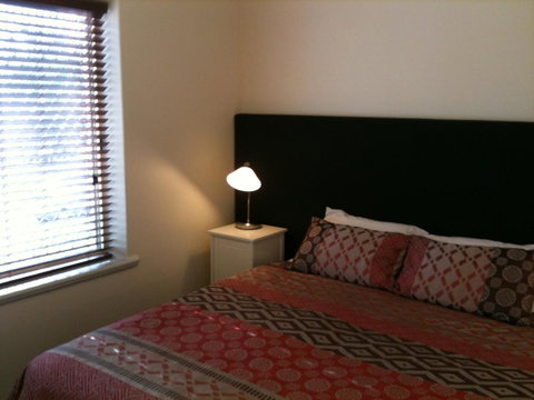 Adelaide - Semaphore Beach Front - Accommodation 4U 13