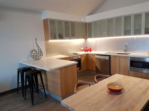 Semaphore Splash Apartments - Accommodation 4U 10