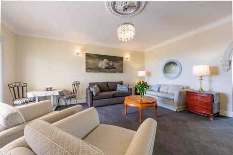 Angaston House - Accommodation 4U 25