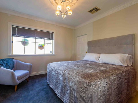Angaston House - Accommodation 4U 22