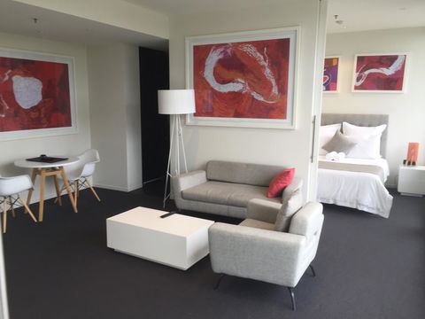 Tasha\'s Apartments On Warwick - Accommodation 4U 10