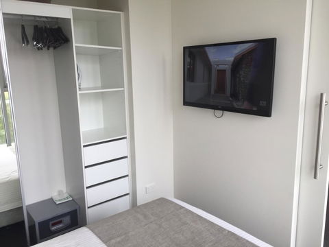Tasha\'s Apartments On Warwick - Accommodation 4U 8
