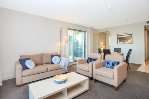 Pier Luxury Apartments - Accommodation 4U 24