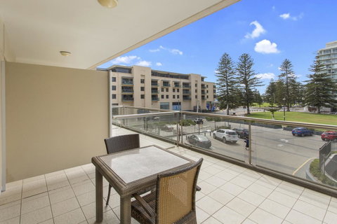 Pier Luxury Apartments - Accommodation 4U 10