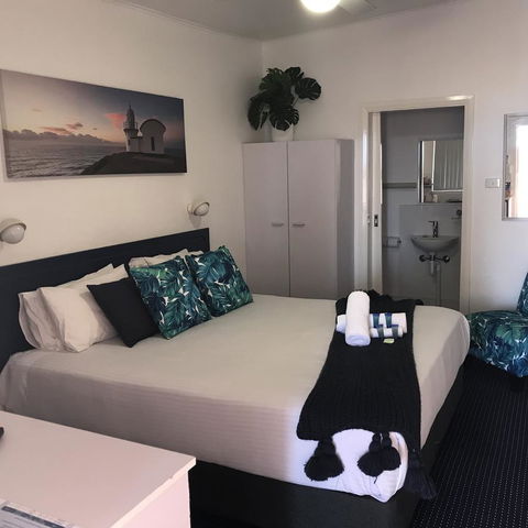 OCEAN BREEZE MOTEL - Accommodation 4U 2