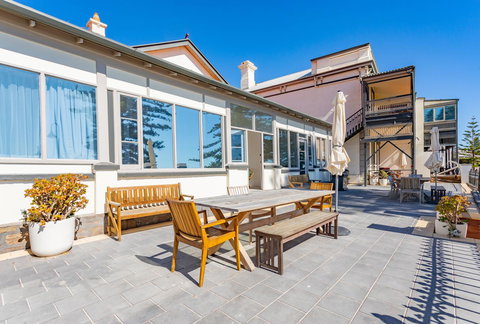 Seawall Apartments - Accommodation 4U 3