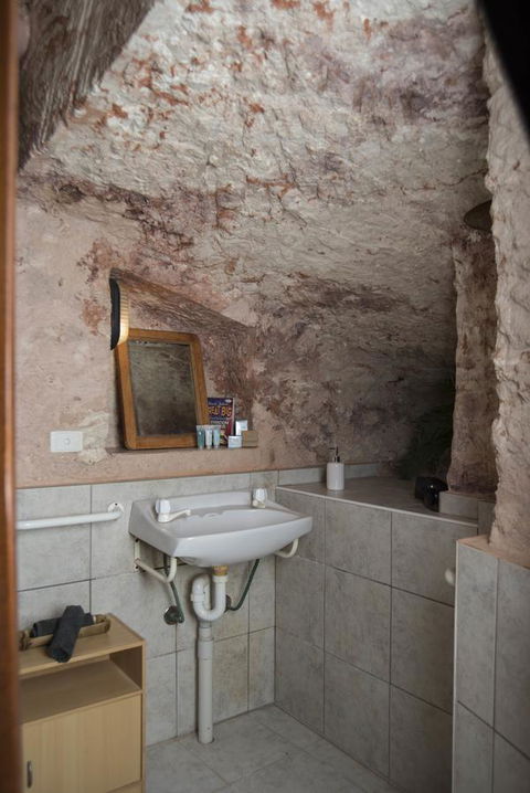 Ali\'s Underground Studio - Accommodation 4U 10