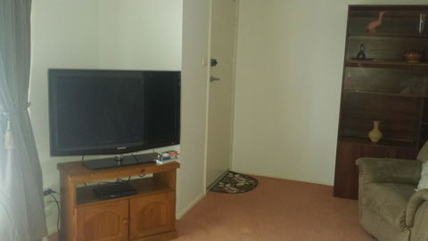The Quorn-er House - Accommodation 4U 17
