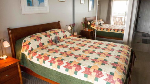 Rezare House Bed & Breakfast - Accommodation 4U 4