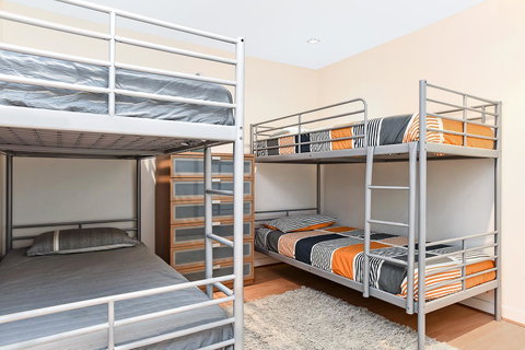 Breeze Beachfront Apartment - Accommodation 4U 17