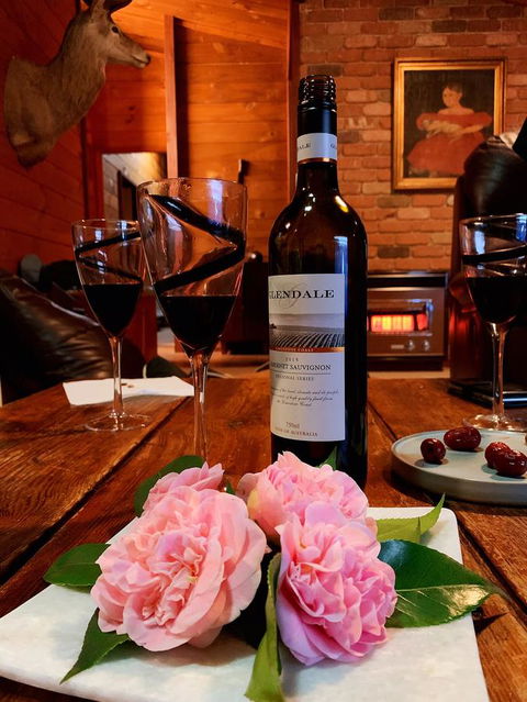 Hilltop - Accommodation 4U 1