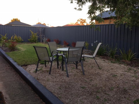 Windsor Gardens Home - Accommodation 4U 15