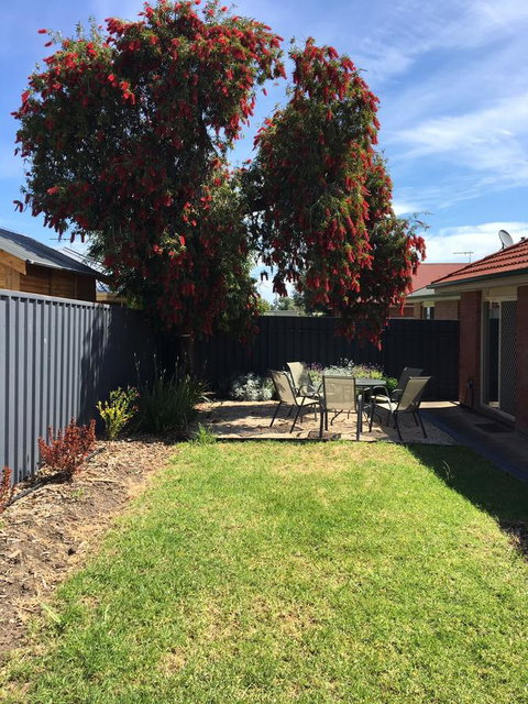 Windsor Gardens Home - Accommodation 4U 13