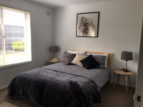 Windsor Gardens Home - Accommodation 4U 3