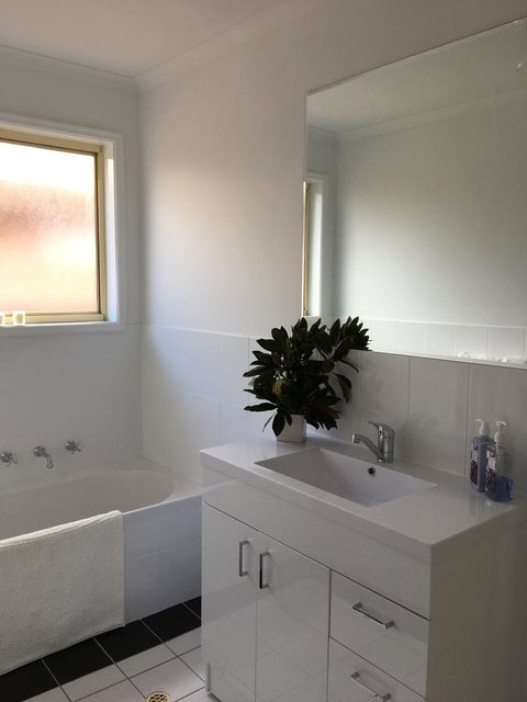 Windsor Gardens Home - Accommodation 4U 11