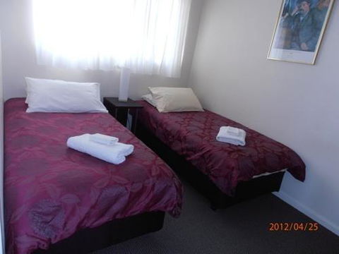Esplanade Apartments At West Beach - Accommodation 4U 4