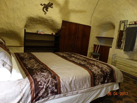 Di's Place - Accommodation 4U 6