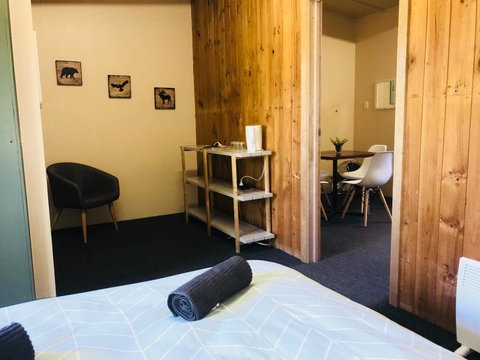 Longwood Retreat - Accommodation 4U 12