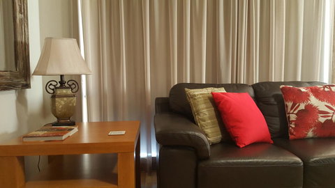 Jacaranda Homestay - Accommodation 4U 6