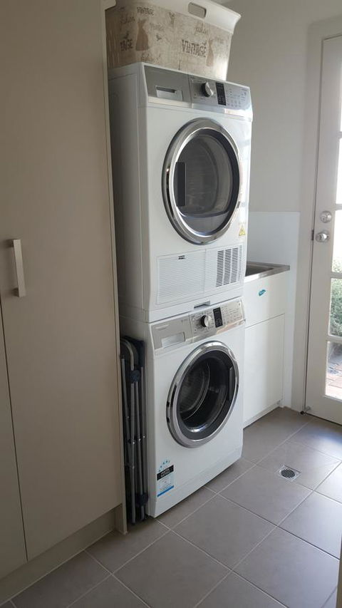 Jacaranda Homestay - Accommodation 4U 17