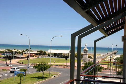 Semaphore Blue Apartments - Accommodation 4U 12