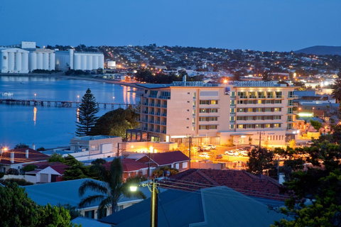 Port Lincoln Hotel - Accommodation 4U 41