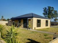 Book Mulwala Accommodation Vacations Accommodation 4U Accommodation 4U