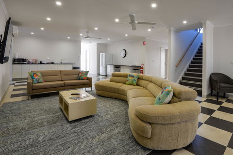 Great Northern Lodge - Accommodation 4U 21