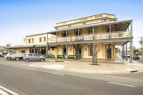 Nightcap At Exeter Hotel - Accommodation 4U 22