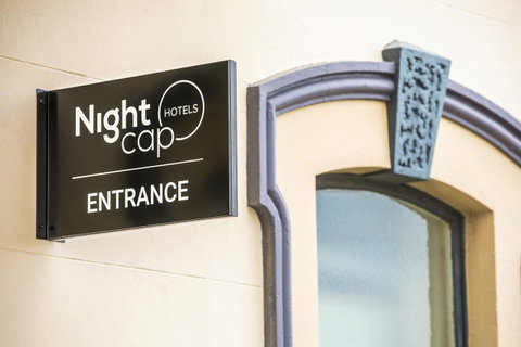 Nightcap At Exeter Hotel - Accommodation 4U 19