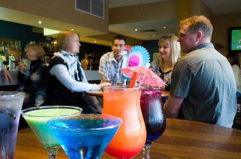Loxton Community Hotel Motel - Accommodation 4U 10