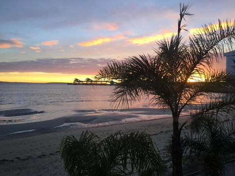 Hilton Beachfront Motel - Accommodation 4U 28